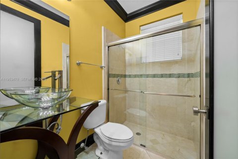 Villa ou maison à louer à Davie, Floride: 6 chambres, 410.07 m2 № 2007689 - photo 11