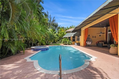 Villa ou maison à louer à Davie, Floride: 6 chambres, 410.07 m2 № 2007689 - photo 30