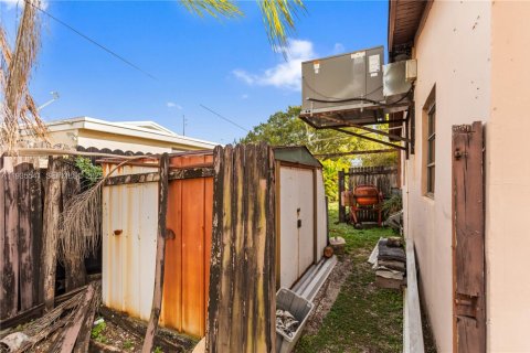 Casa en venta en Hollywood, Florida, 3 dormitorios, 121.7 m2 № 1993739 - foto 25