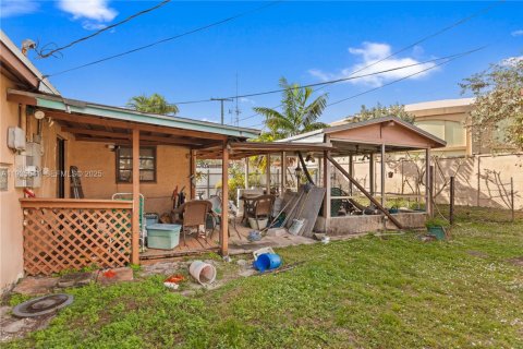 Casa en venta en Hollywood, Florida, 3 dormitorios, 121.7 m2 № 1993739 - foto 28