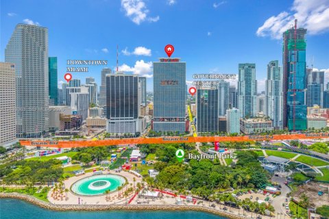 Condo in Miami, Florida, 1 bedroom № 2077459