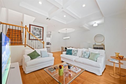 Touwnhouse à vendre à Boca Raton, Floride: 3 chambres, 302.4 m2 № 2021016 - photo 5