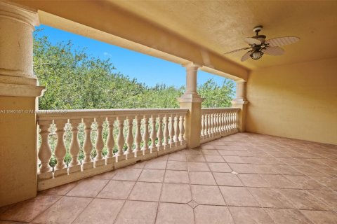 Touwnhouse à vendre à Boca Raton, Floride: 3 chambres, 302.4 m2 № 2021016 - photo 30