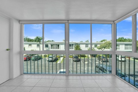 Condo in Fort Lauderdale, Florida, 2 bedrooms  № 2427810 - photo 16
