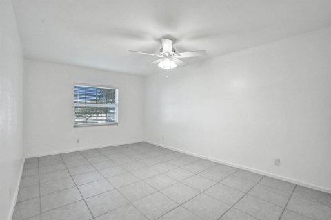 Condo in Fort Lauderdale, Florida, 2 bedrooms  № 2427810 - photo 27