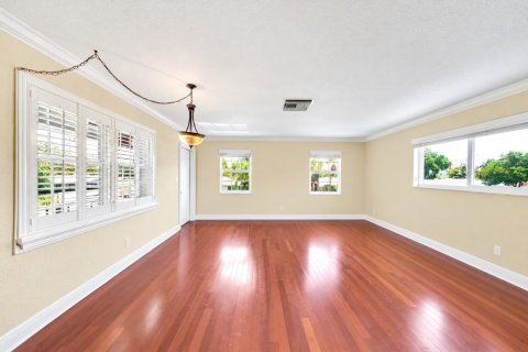 Condominio en Fort Lauderdale, Florida, 2 dormitorios  № 2389921