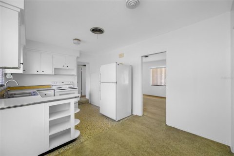 Villa ou maison à vendre à Saint Petersburg, Floride: 2 chambres, 105.54 m2 № 2321664 - photo 10