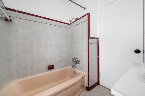 Villa ou maison à vendre à Saint Petersburg, Floride: 2 chambres, 105.54 m2 № 2321664 - photo 21