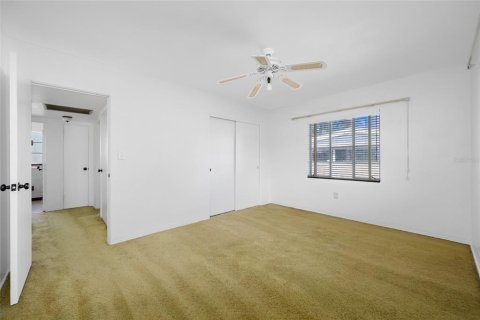 Villa ou maison à vendre à Saint Petersburg, Floride: 2 chambres, 105.54 m2 № 2321664 - photo 30
