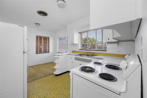 Villa ou maison à vendre à Saint Petersburg, Floride: 2 chambres, 105.54 m2 № 2321664 - photo 11