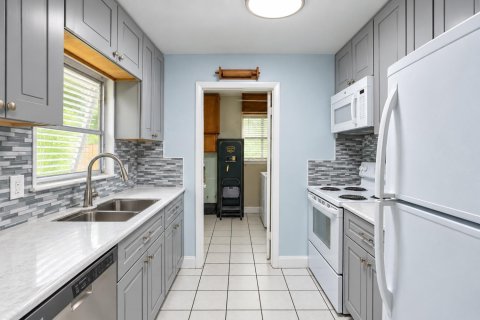 Villa ou maison à vendre à Homestead, Floride: 3 chambres, 115.11 m2 № 2410747 - photo 9