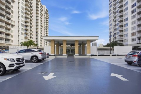 Copropriété à vendre à Aventura, Floride: 2 chambres, 116.22 m2 № 2072587 - photo 23