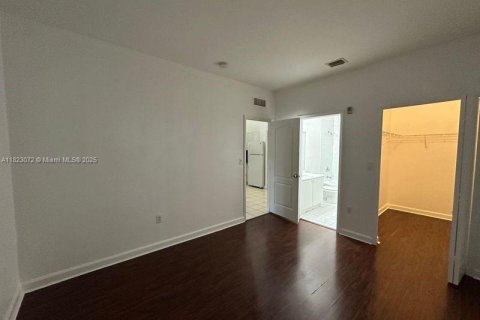 Copropriété à louer à Homestead, Floride: 2 chambres, 86.4 m2 № 1787224 - photo 11