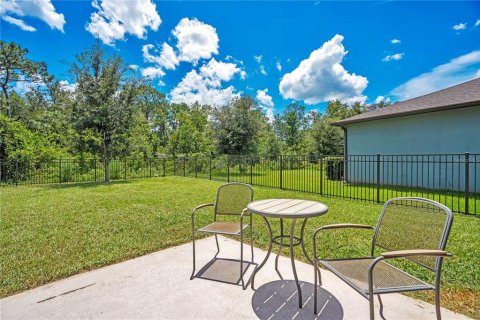 House in Clermont, Florida 4 bedrooms, 202.53 sq.m. № 2321548 - photo 27