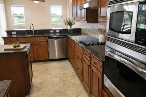 Casa en alquiler en Sarasota, Florida, 5 dormitorios, 267.28 m2 № 2209940 - foto 13