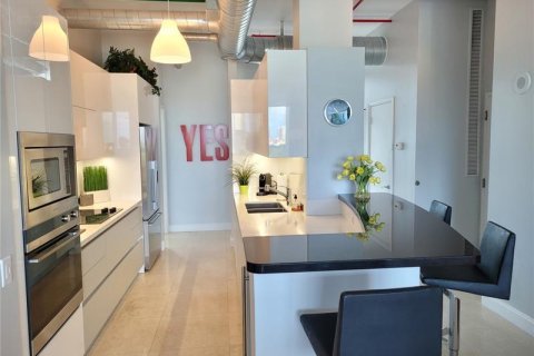 Condominio en alquiler en Aventura, Florida, 2 dormitorios, 111.85 m2 № 2155072 - foto 6