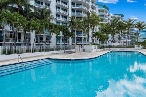 Condominio en alquiler en Aventura, Florida, 2 dormitorios, 111.85 m2 № 2155072 - foto 25