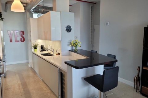 Condominio en alquiler en Aventura, Florida, 2 dormitorios, 111.85 m2 № 2155072 - foto 7
