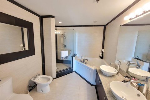 Condominio en alquiler en Aventura, Florida, 2 dormitorios, 111.85 m2 № 2155072 - foto 14