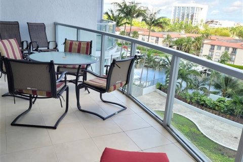 Condominio en alquiler en Aventura, Florida, 2 dormitorios, 111.85 m2 № 2155072 - foto 18