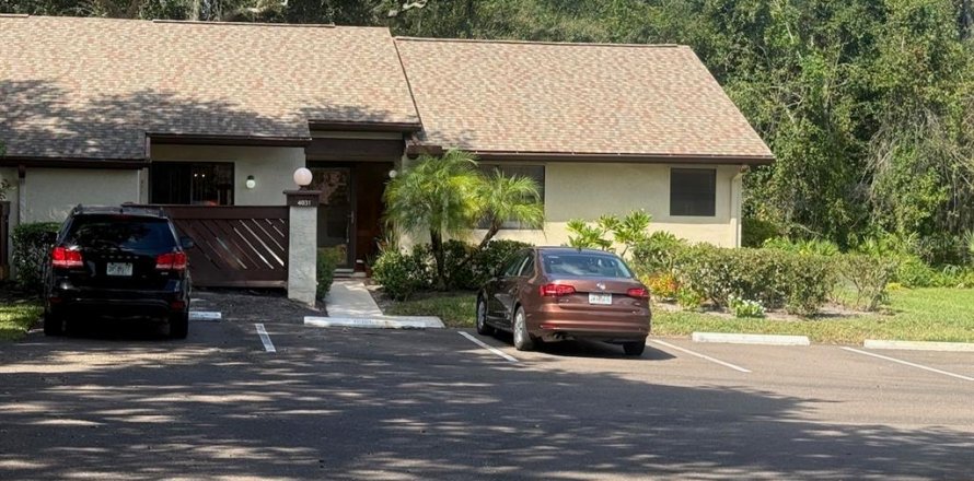 Casa en Palm Harbor, Florida 3 dormitorios, 120.59 m2 № 2396542