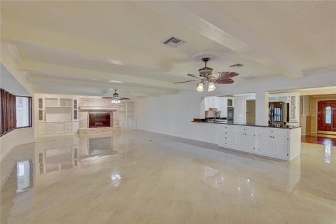 Casa en venta en Palm Harbor, Florida, 4 dormitorios, 310.94 m2 № 1768108 - foto 18