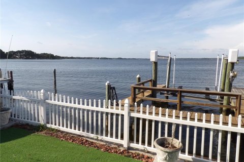 Casa en venta en Palm Harbor, Florida, 4 dormitorios, 310.94 m2 № 1768108 - foto 2