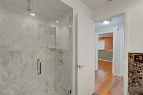 Casa en venta en Palm Harbor, Florida, 4 dormitorios, 310.94 m2 № 1768108 - foto 11