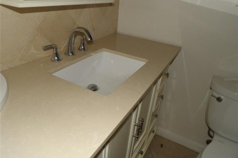 Casa en venta en Palm Harbor, Florida, 4 dormitorios, 310.94 m2 № 1768108 - foto 27