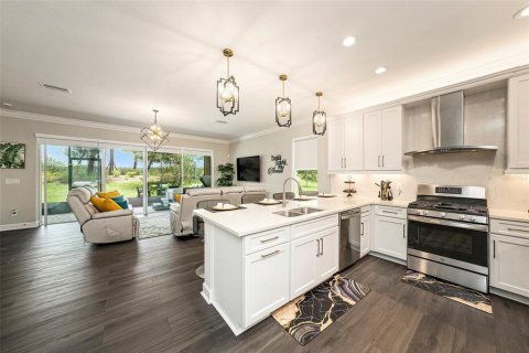 House in Wesley Chapel, Florida 2 bedrooms, 170.1 sq.m. № 1782517 - photo 18