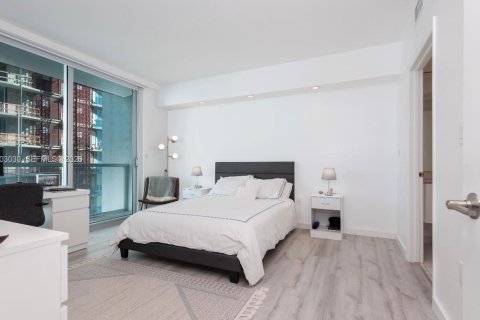 Condominio en alquiler en Miami, Florida, 2 dormitorios, 103.21 m2 № 2066500 - foto 7