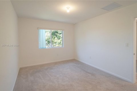Touwnhouse à louer à Homestead, Floride: 4 chambres, 127.65 m2 № 2252527 - photo 16