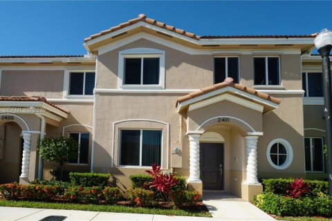 Touwnhouse à Homestead, Floride 4 chambres, 127.65 m2 № 2252527