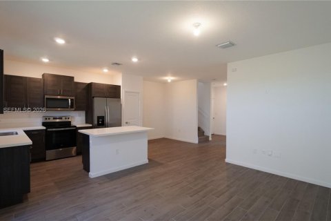 Touwnhouse à louer à Homestead, Floride: 4 chambres, 127.65 m2 № 2252527 - photo 14