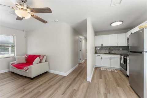 Villa ou maison à vendre à Sanford, Floride: 3 chambres, 79.71 m2 № 2142711 - photo 8