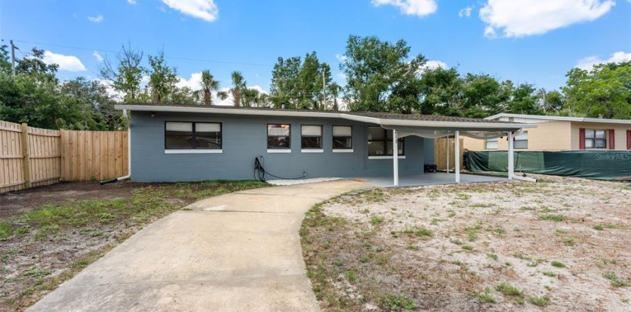Villa ou maison à Sanford, Floride 3 chambres, 79.71 m2 № 2142711