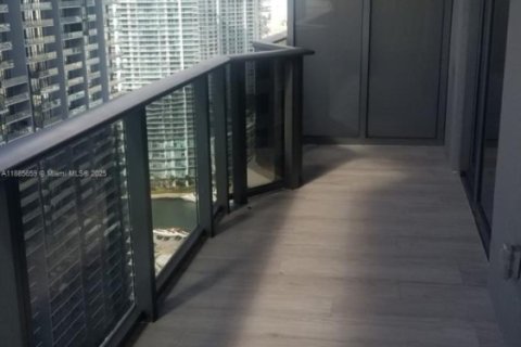 Снять в аренду кондоминиум в Майами, Флорида 1 спальня, 57.6м2, № 1942179 - фото 5
