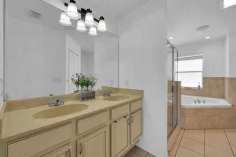 Casa en alquiler en Port St. Lucie, Florida, 4 dormitorios, 192.59 m2 № 2078389 - foto 14