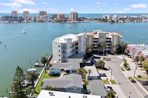 Condo in Clearwater, Florida, 3 bedrooms  № 2106297 - photo 14