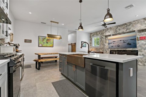 Adosado en alquiler en Dunedin, Florida, 3 dormitorios, 173.91 m2 № 1908430 - foto 17
