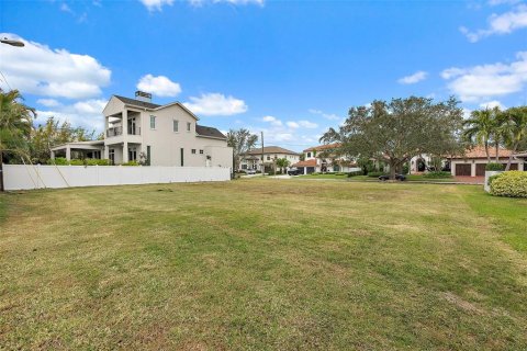 Land in Saint Petersburg, Florida № 1907947 - photo 6
