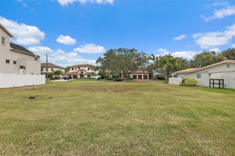 Land in Saint Petersburg, Florida № 1907947 - photo 5