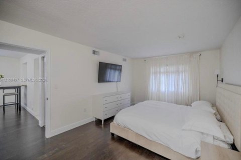 Copropriété à vendre à Davie, Floride: 3 chambres, 102.19 m2 № 2429749 - photo 10