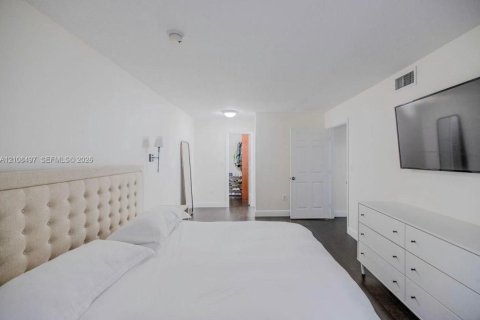 Copropriété à vendre à Davie, Floride: 3 chambres, 102.19 m2 № 2429749 - photo 11