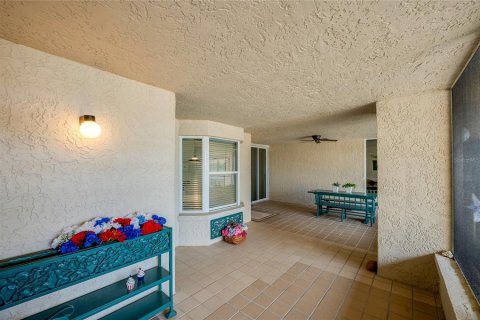 Condominio en venta en Port Orange, Florida, 3 dormitorios, 212.75 m2 № 2103878 - foto 3