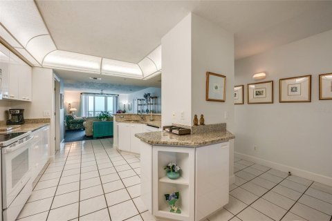Condominio en venta en Port Orange, Florida, 3 dormitorios, 212.75 m2 № 2103878 - foto 10