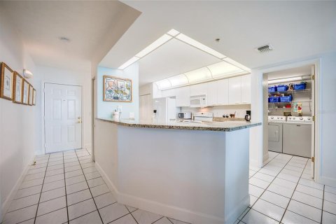 Condominio en venta en Port Orange, Florida, 3 dormitorios, 212.75 m2 № 2103878 - foto 11