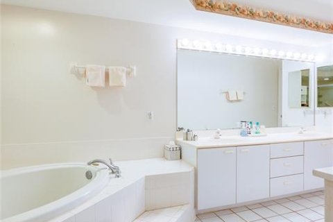 Condominio en venta en Port Orange, Florida, 3 dormitorios, 212.75 m2 № 2103878 - foto 20