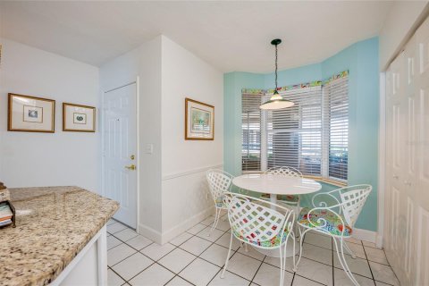 Condominio en venta en Port Orange, Florida, 3 dormitorios, 212.75 m2 № 2103878 - foto 9