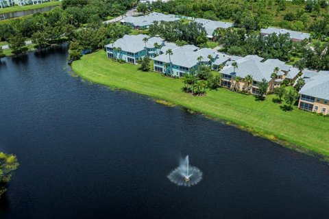 Condo in Punta Gorda, Florida, 3 bedrooms  № 1673252 - photo 1